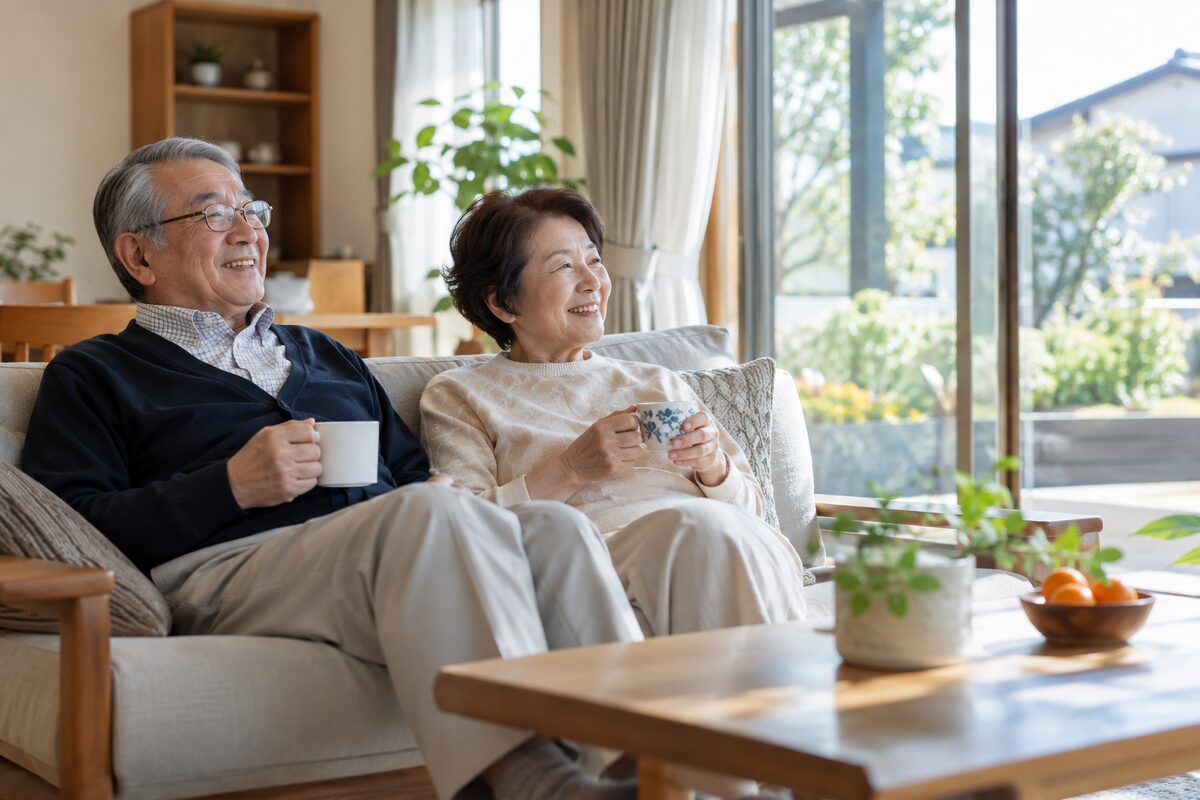 自宅を売却して家賃を払い住み続けるリースバックの仕組みを解説する記事のイメージ